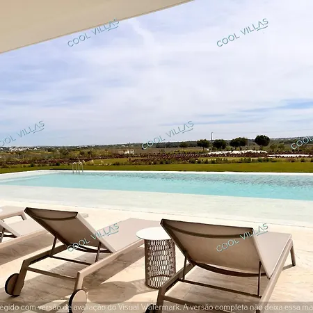 Διαμέρισμα Ocean Beach - 4 Pax - Swimming Pool